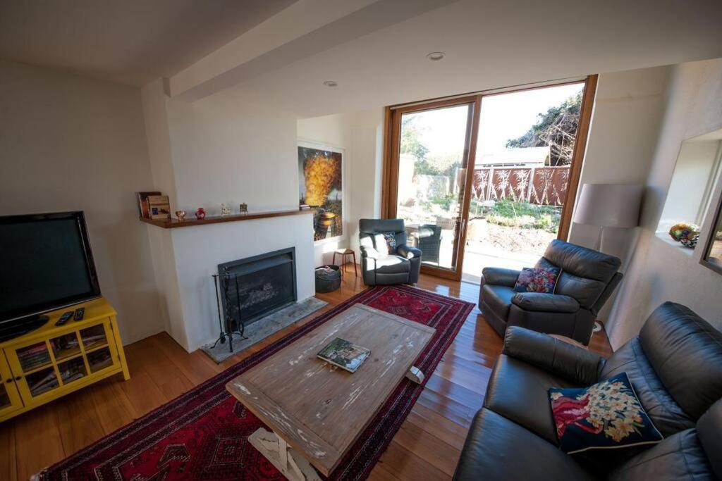 *Newly Relisted* Coach House At Lisdillon Vineyard Villa Little Swanport Kültér fotó